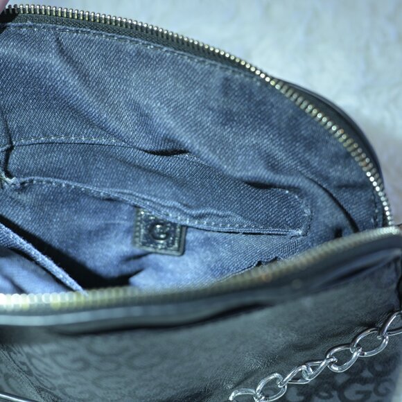 GBG Los Angeles Signature Purse Black Crossbody - Picture 4 of 5